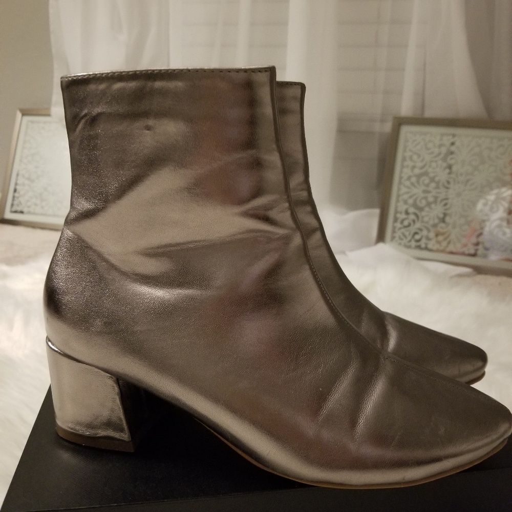 Metallic Boot - Picture 2 of 4